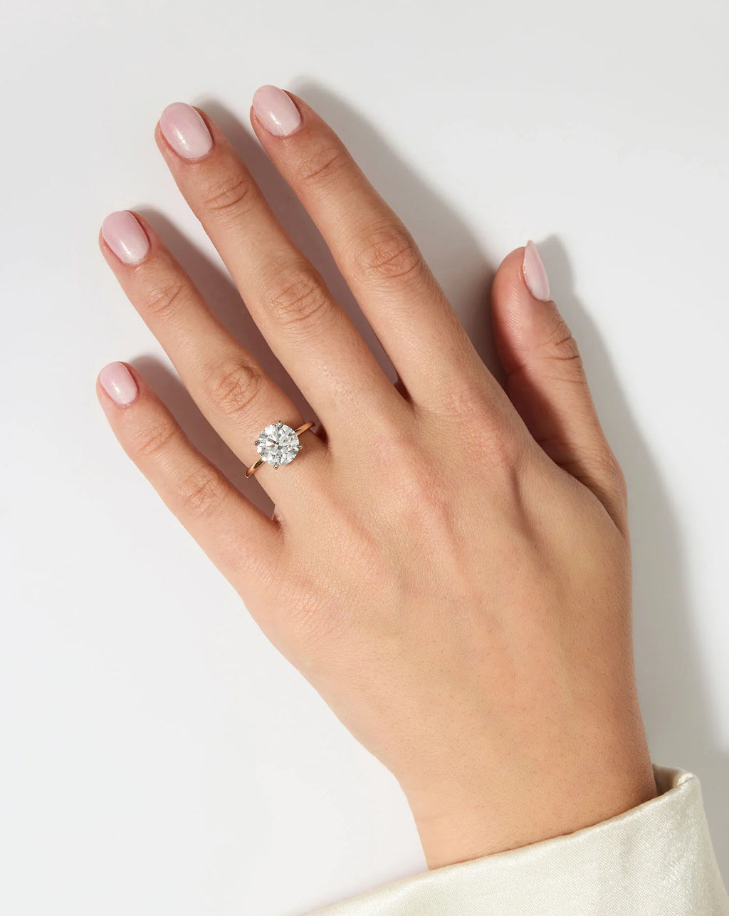 Round Halo Engagement Ring for Women