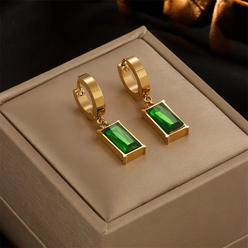 Green Stone Jewelry Set