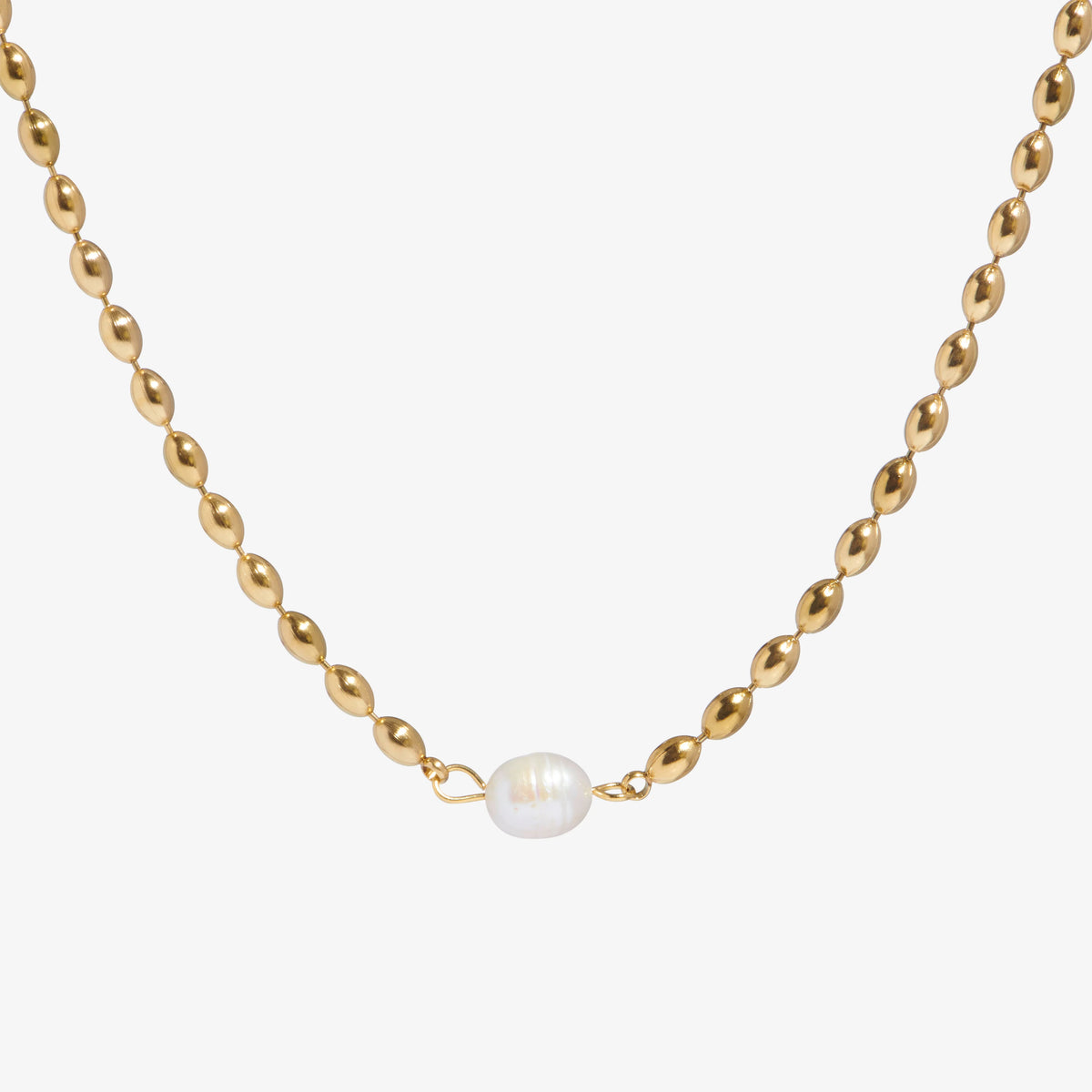 Dainty Pearl Necklace