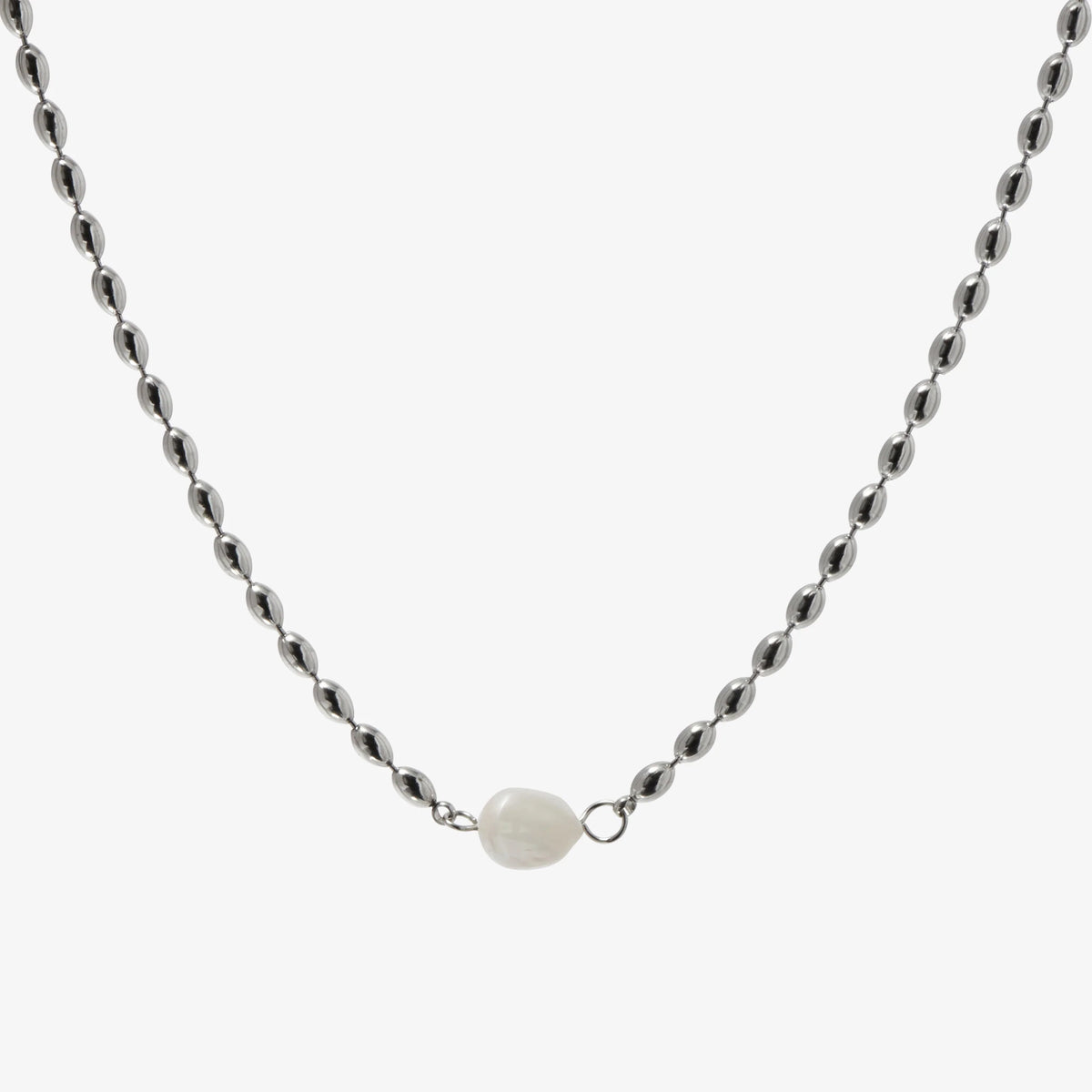 Dainty Pearl Necklace