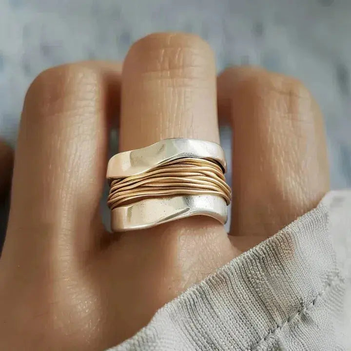 Two-Tone Wave Ring