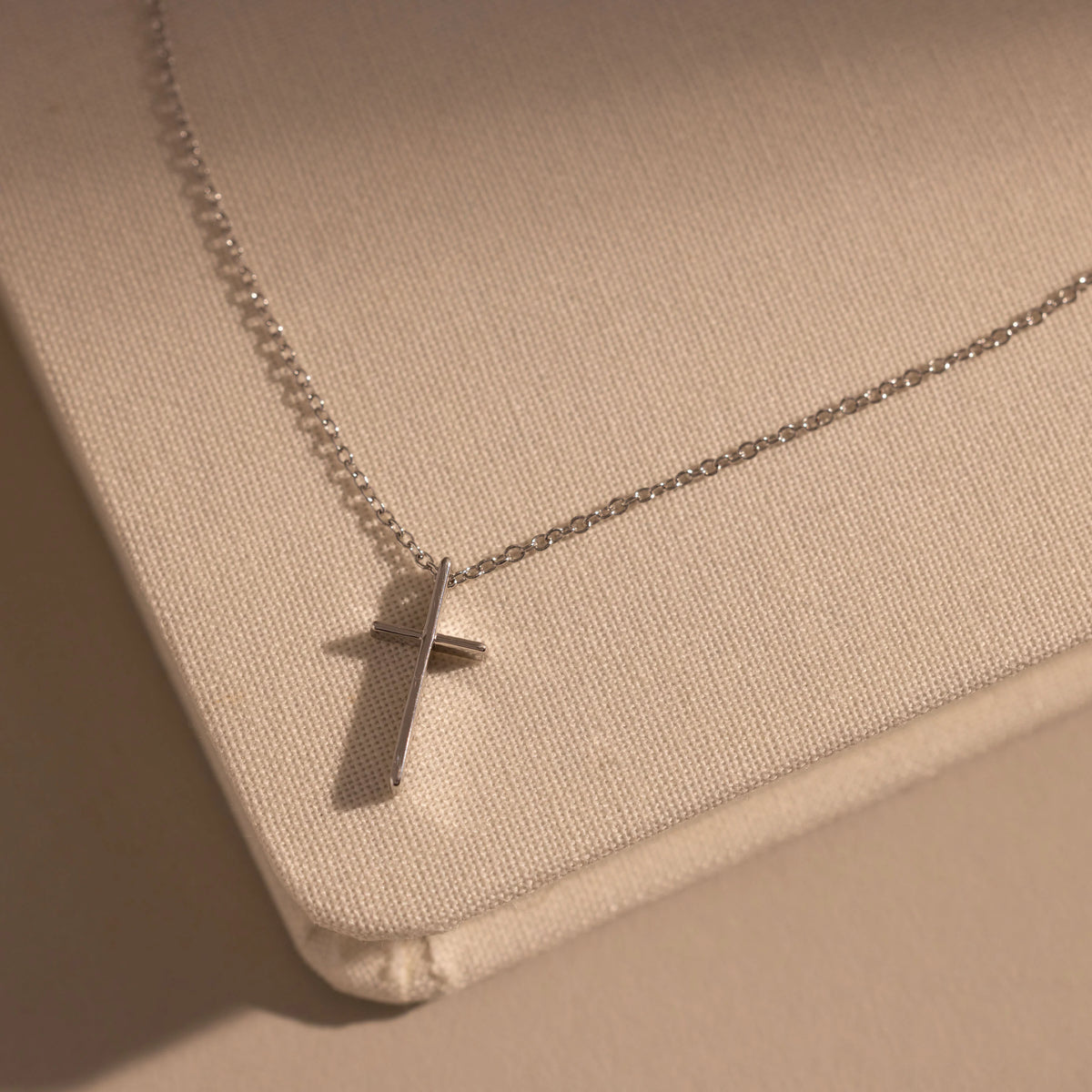 Minimalist Cross Pendant Necklace