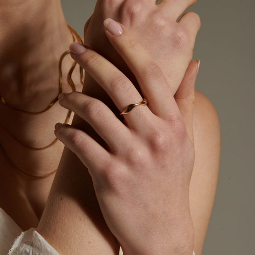 Adjustable Wavy Ring
